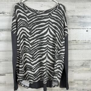 Como Vintage Grey Zebra Print Long Sleeve Top Women’s Size XL